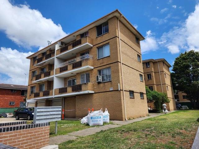 13/94 St Hilliers Road, NSW 2144