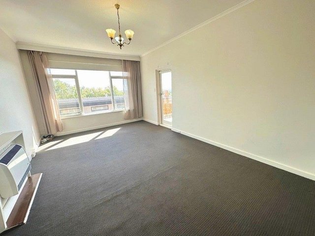 4/158 Brougham Street, VIC 3101