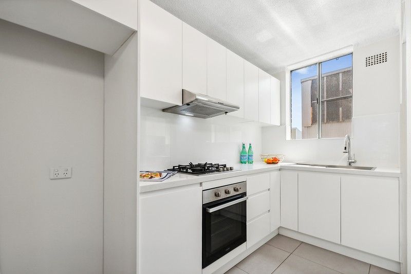 https://images.allhomes.com.au/property/photo/ec2a19d7900172189ed0176a8a7ea004_hd.jpg