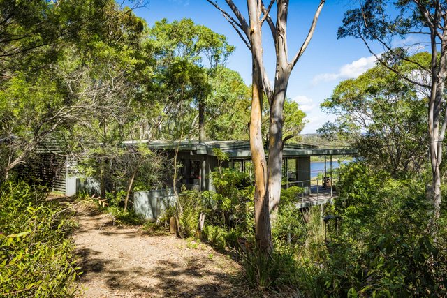 21 Thompson Drive, NSW 2550