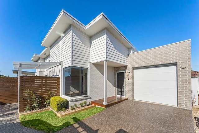 4A Robert Westmacott Ave, NSW 2517