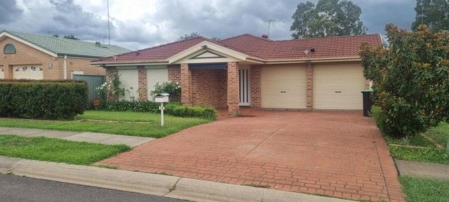 13 Kukundi Drive, NSW 2745