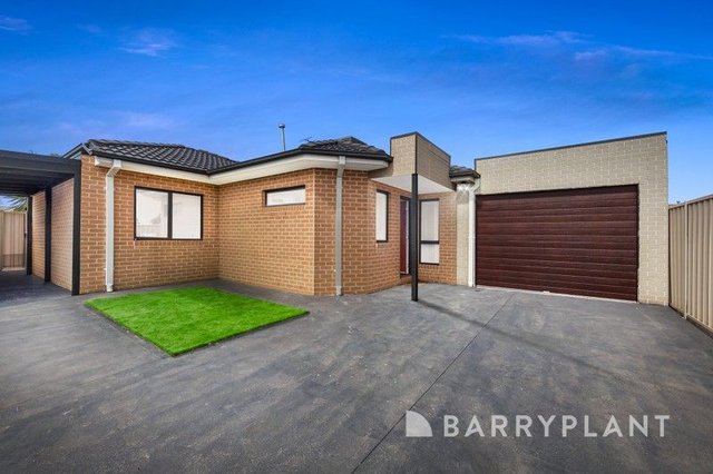 2/4 Mavis  Crescent, VIC 3021