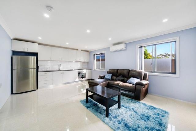 1/61 Dudley Street, NSW 2196