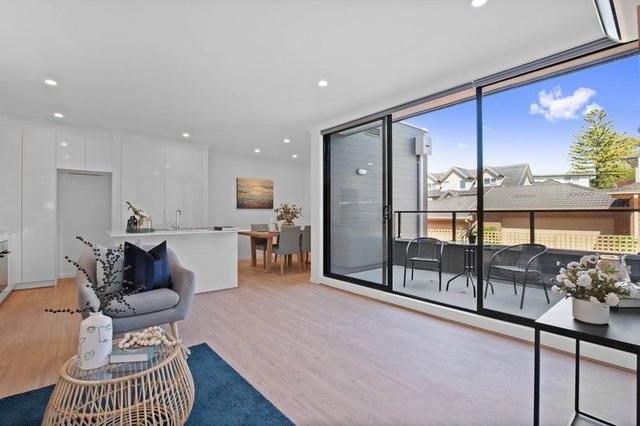 9/4 Frankcom Street, VIC 3130