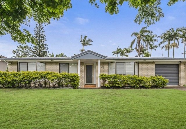 11 Cummin Street, QLD 4122