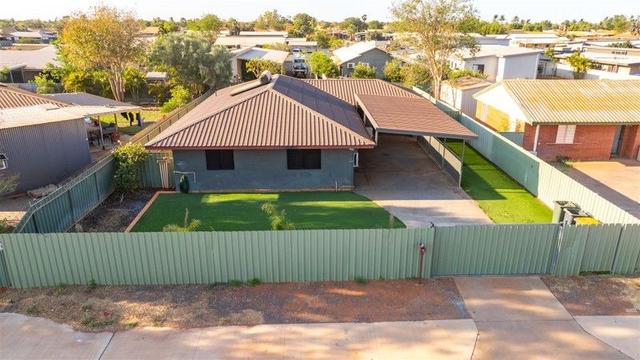 10 Kangaroo Crescent, WA 6722