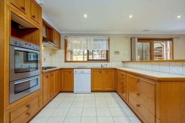 8 Pentland Court, VIC 3150