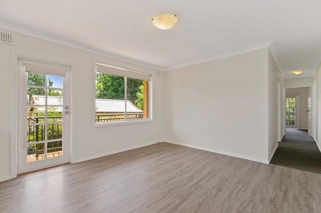 2/12 Bartlett Street, NSW 2130