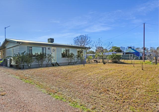 12 Talbot Street, NSW 2721