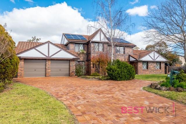 10 Northcott Drive, NSW 2795