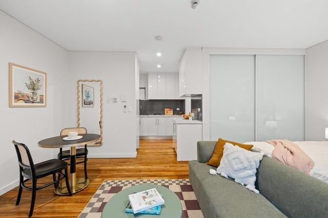 11/8 Pembroke St, NSW 2131