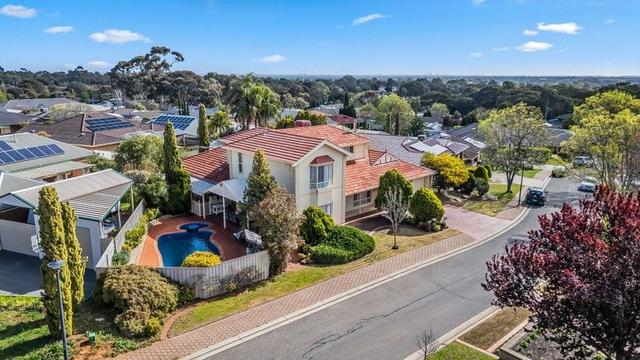 17 Pacific Circuit, SA 5109