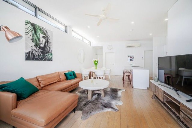 12/16 Kayle Street, WA 6006