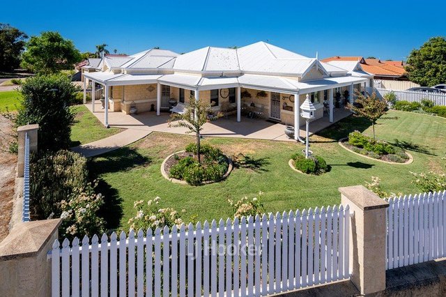 18 Cottonwood Gardens, WA 6232