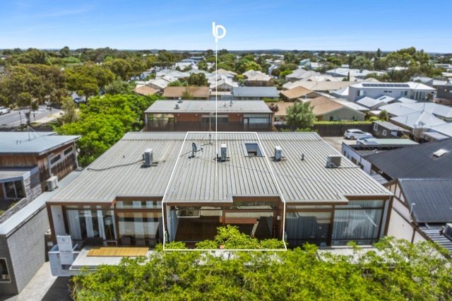 2/41 Hitchcock Avenue, VIC 3227