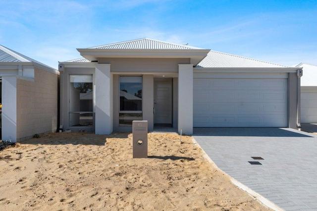45 Carinata Crescent, WA 6122