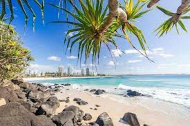 3/23 Coolangatta Road, QLD 4225
