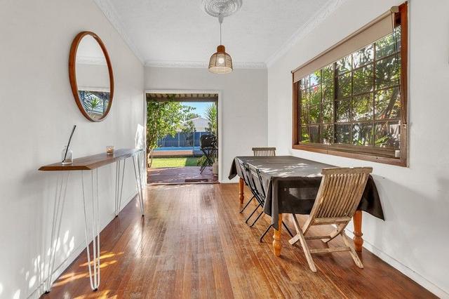 73 Palm Beach Avenue, QLD 4221