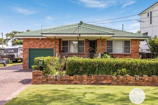 20 Fourteenth Avenue, QLD 4017