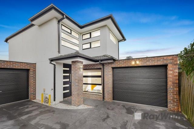 2/61 Cootamundra Street, VIC 3177