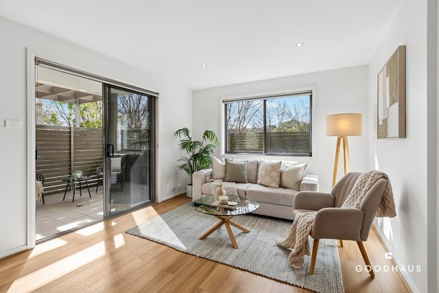 1/3 Towns Crescent, ACT 2612