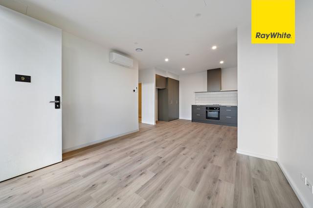 9/6 Inge King Crescent, ACT 2611