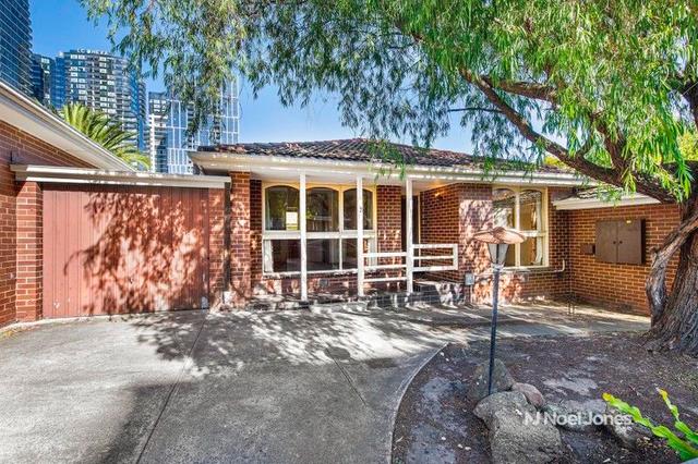2/13 Poplar Street, VIC 3128