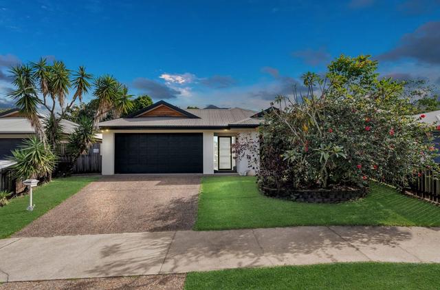 2 Powlett Close, QLD 4869