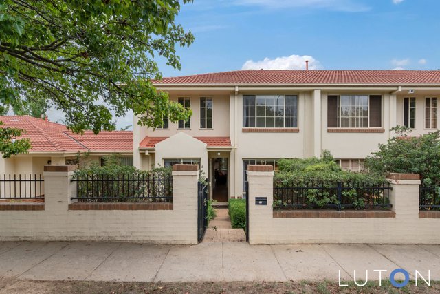 82 Kelleway Avenue, ACT 2913