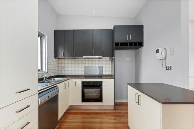 3/355 Lygon Street, VIC 3057