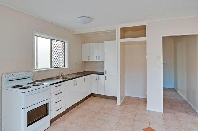 3/11 Ware St, QLD 4103