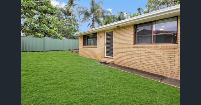 2/7 Tomkins Place, QLD 4215