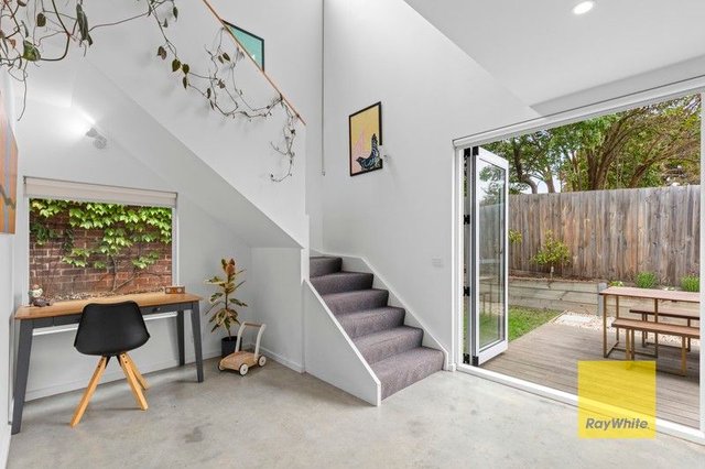 5 Dundee Place, VIC 3220