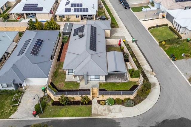 15 Wirrah Way, WA 6037