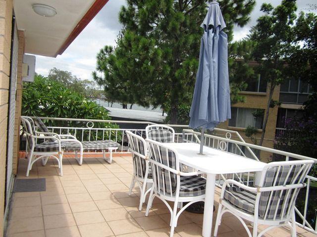 4/6 Sunrise Boulevard, QLD 4217