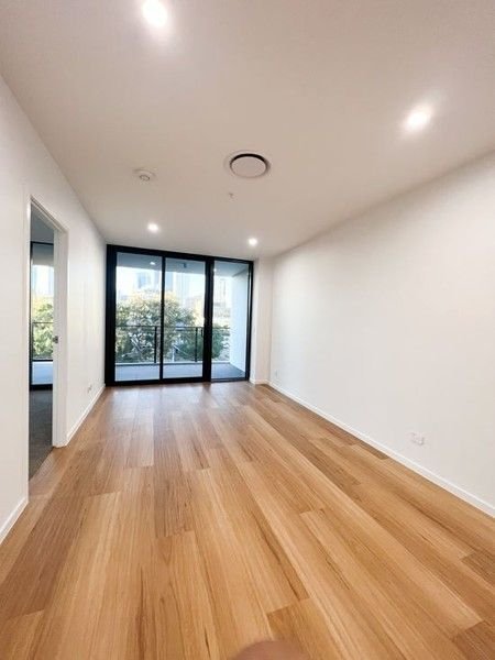 34/18 Remembrance Drive, QLD 4217