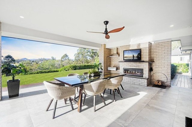 39 Whiptail Place, QLD 4211