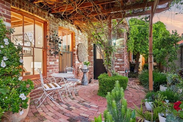 2/100-102 South Street, WA 6160