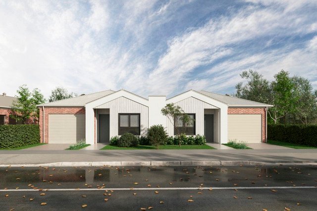 2 & 3/5 Claremont  Drive, VIC 3224