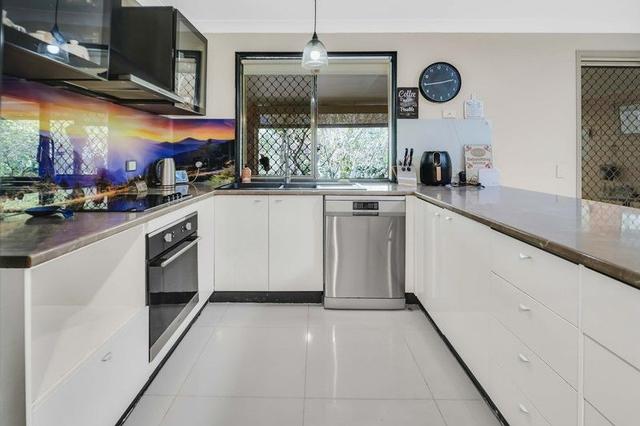 6 Roxby Court, QLD 4213