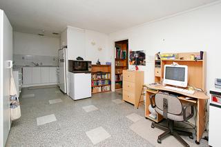 Kitchen/ Family Room