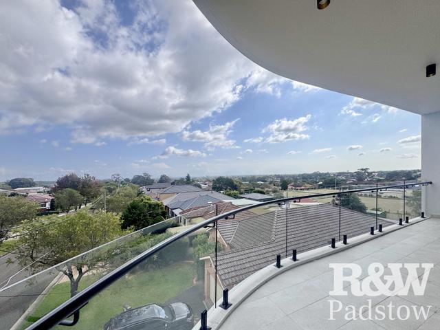8/146 Lambeth Street, NSW 2213