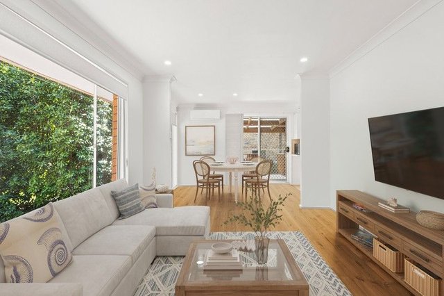 11 Coral Crescent, NSW 2526