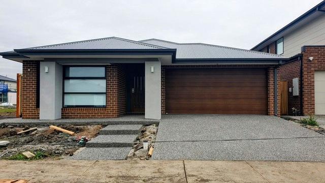 65 Hardwood Grove, VIC 3064