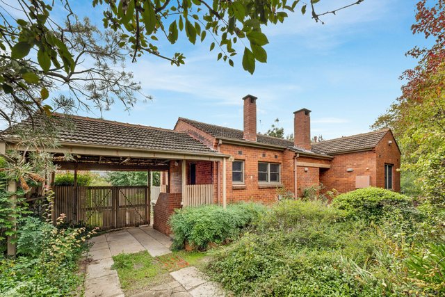 3 Weston Street, ACT 2600