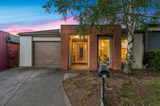 21 Kimberley Grove, VIC 3810