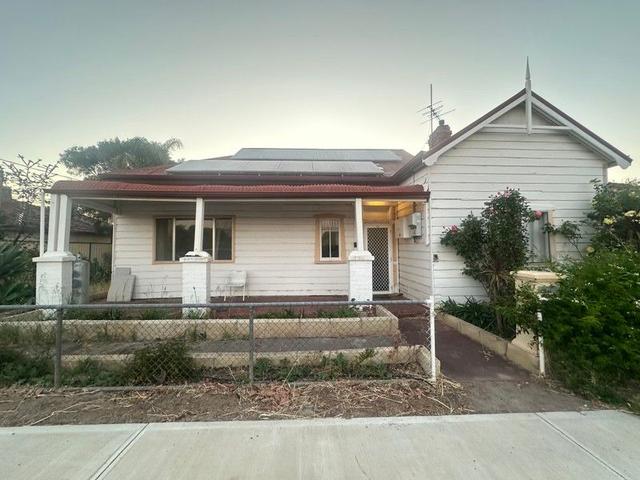 2 Strickland Street, WA 6315