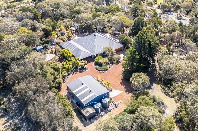 129 Bushwood Follow, WA 6037