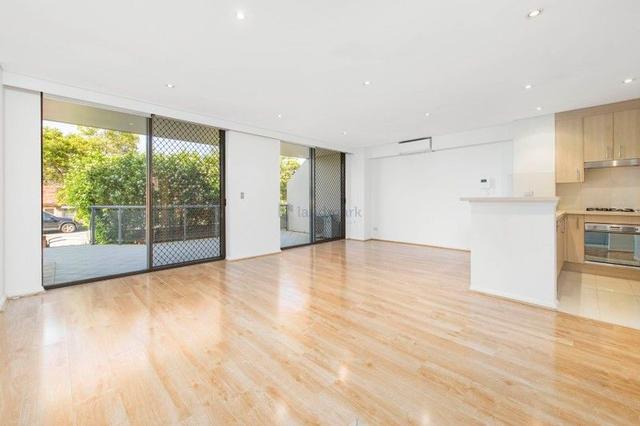 8/2 Bechert Road, NSW 2046